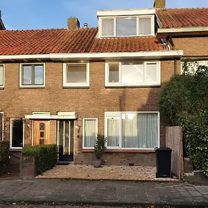  Apartment Single Family In Hillegersberg - Schiebroek